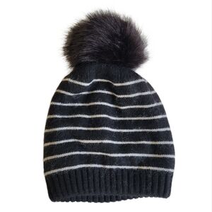 Norla Canada Alpaca Wool Striped Beanie Hat w Faux Fur Pom Black White Womens